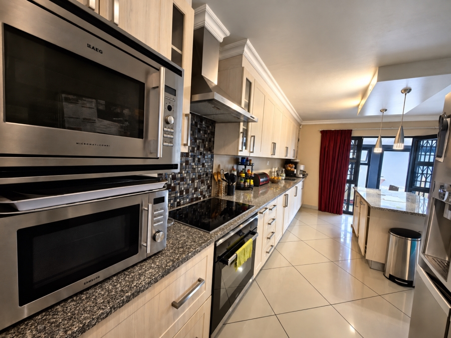 3 Bedroom Property for Sale in Cashan North West